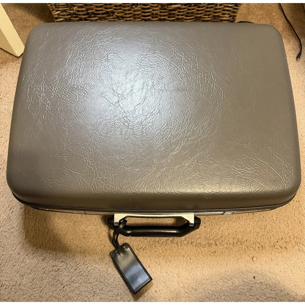 Vintage Samsonite Seminy II Hard Shell Suitcase Gray Gray  Unisex - No Keys